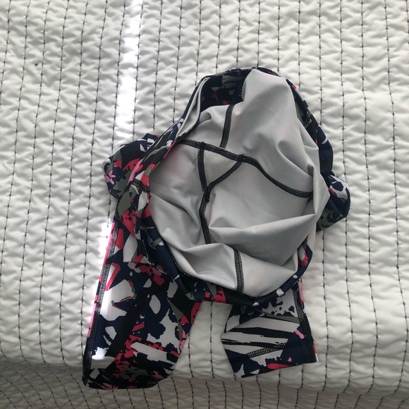 Lululemon Wunder under low rise 8 - Picture 6 of 6